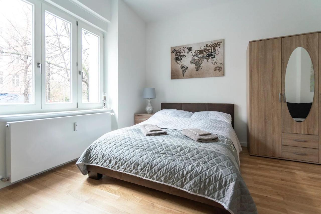 A Stylish Apartment In The Center Of True Berlin Zewnętrze zdjęcie